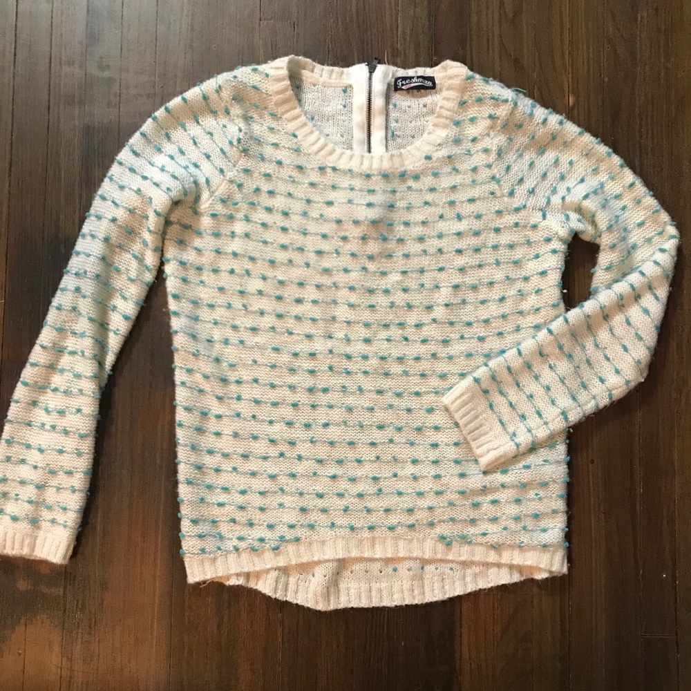 Lightweight Medium Women’s Sweater s